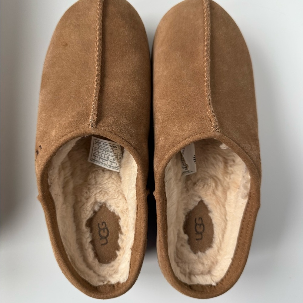 UGG Tan Cottage clog Suede Slip-On Shoes Like New - worn once. Size 8/39 per tag